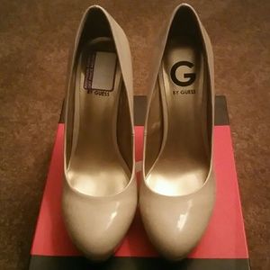 NEW IN THE BOX GUESS HEELS